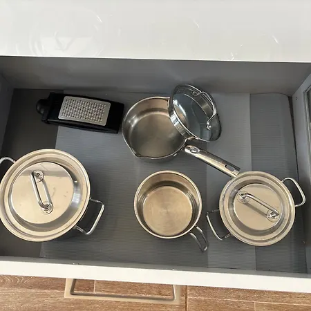 New Apartment, Close Center, Free Parking *