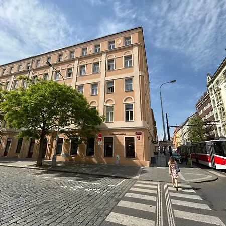 Modern With Terrace Apartman Prága