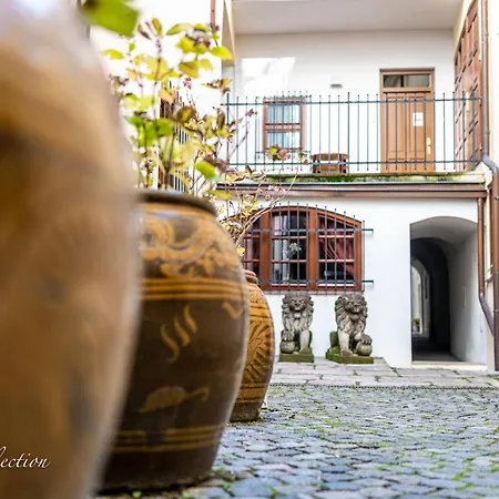 Apartment New Huge Next Castle And Charles Bridge Prague