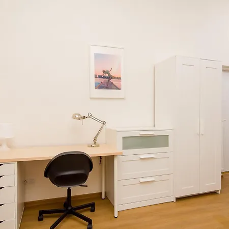 Sokol House New Town Accommodatie bij particulieren