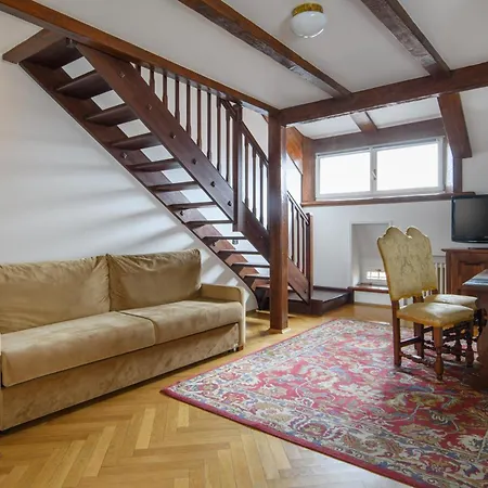 Charles Bridge Palace Hotell 4*