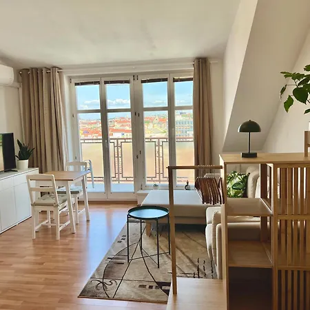 Cozy With Panorama View * 프라하