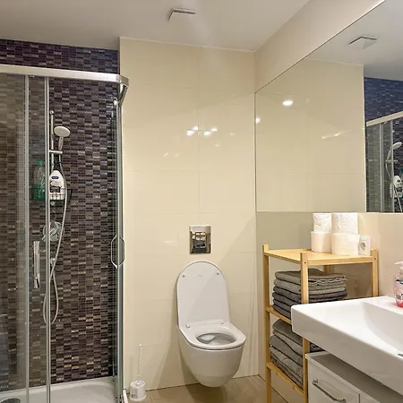 Appartamento Elegant Near Main Station & Wenceslas Sq Praga