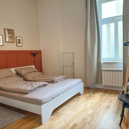 Appartamento Elegant Near Main Station & Wenceslas Sq Praga
