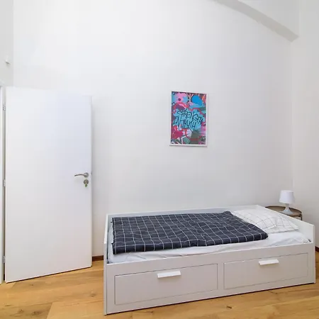Sokol House New Town Praag