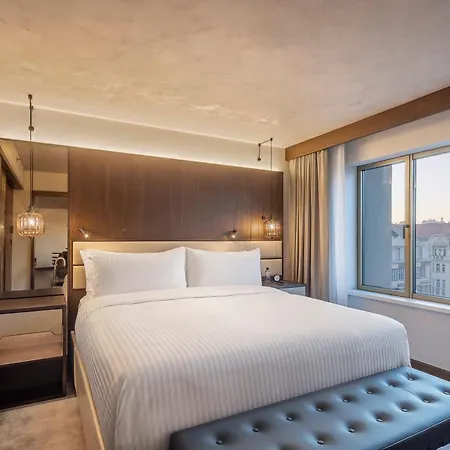 Hotell Fairmont Golden