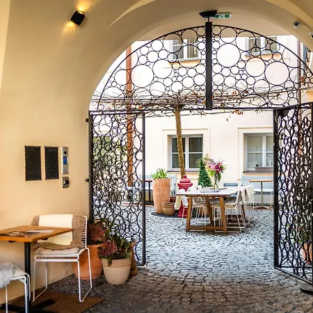 Old Royal Post Boutique & Premium 5* פראג