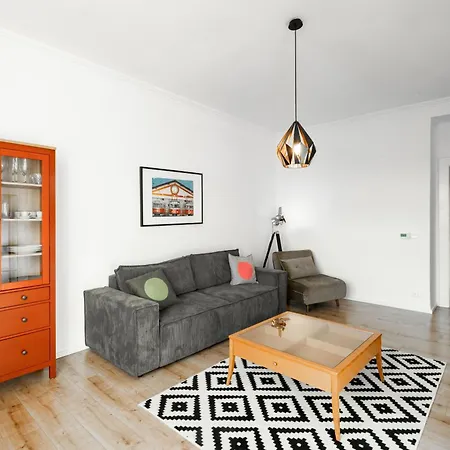 Tram Depot Loft Apartman *