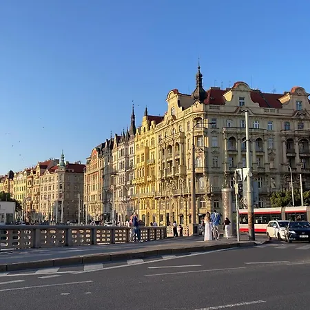 Апартаменты River View Manes *