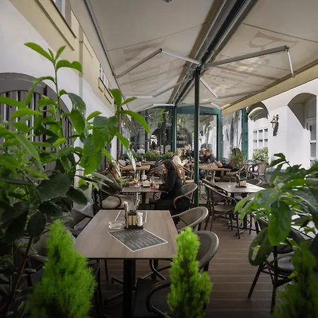 Little King U Malvaze Hotel Praha