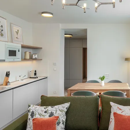 Aparthotel The Botanist 4*