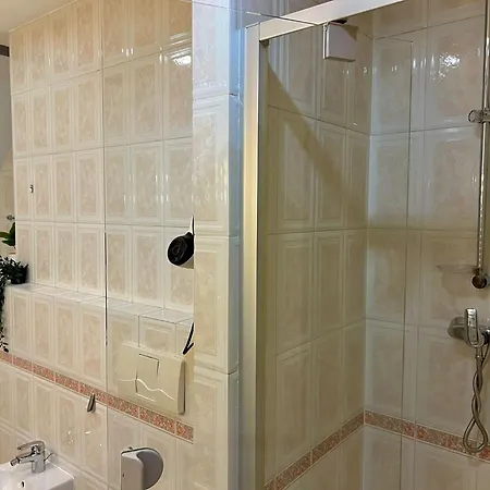 Comfortable 3 Bedroom In The Heart Of Apartman