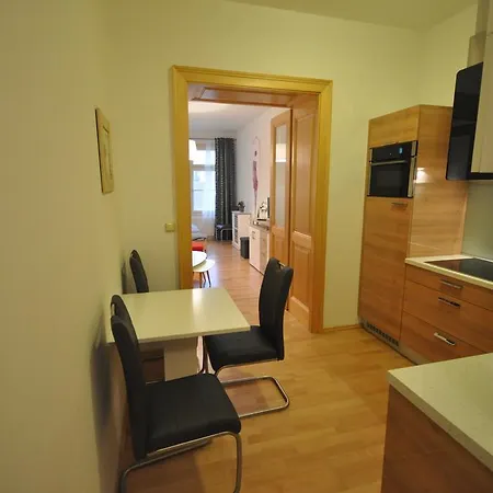Husitska Apartment