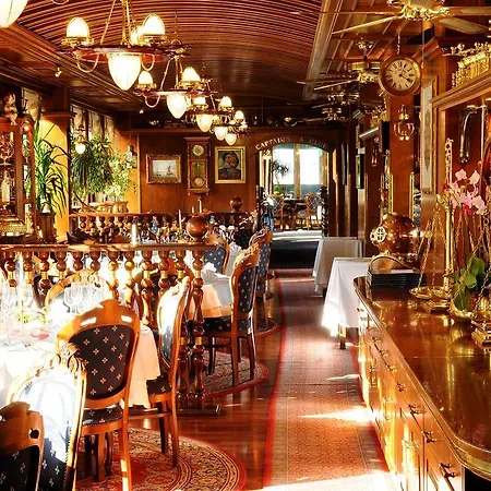 Admiral Botel Prag