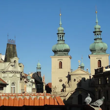 Tara 2* Praga