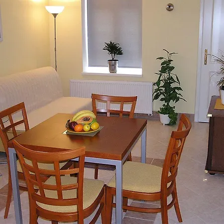 Na Smetance Aparthouse 3* Prague