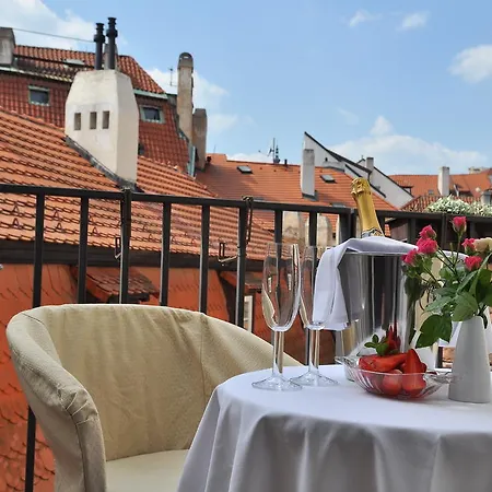 Boutique Constans 4* Prága