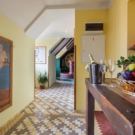 Selsky Dvur - Bohemian Village Courtyard Hotel Prague