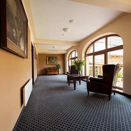 Selsky Dvur - Bohemian Village Courtyard Hotel