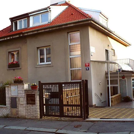 Guest house Nika 3*