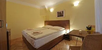 Apartment U Zlate Podkovy Prague