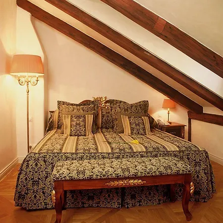 Bijou De Aparthotel
