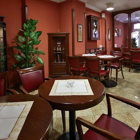 Hotel Aramis