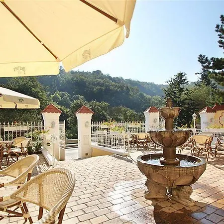 Hotel Milada 4*