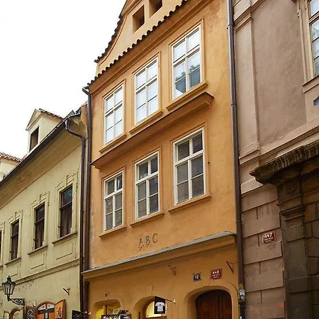 Abc Suites Aparthotel