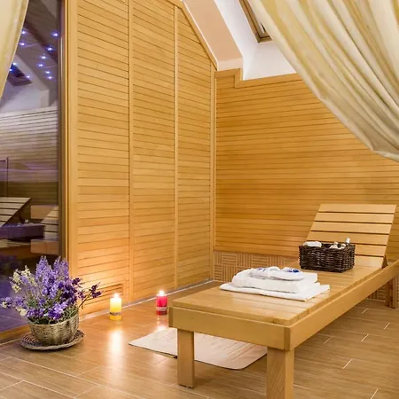 Boutique Seven Days Hotel 4*