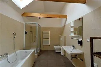 Downtown Kodanska Aparthotel Prague