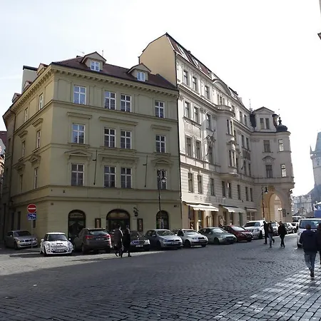 Old Town Tyn *