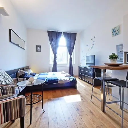 Apartment Visit In *