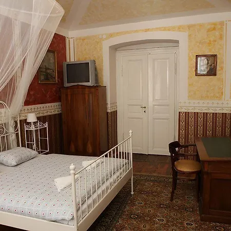 Hotel Old Time 3*