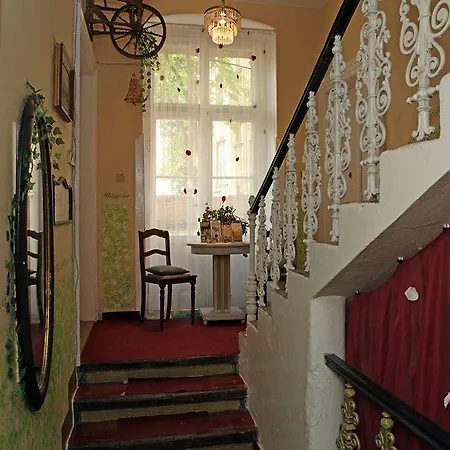 Old Time Hotel 3*