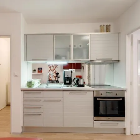 Golden Family Apartment