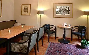 Hunger Lägenhetshotell 4*