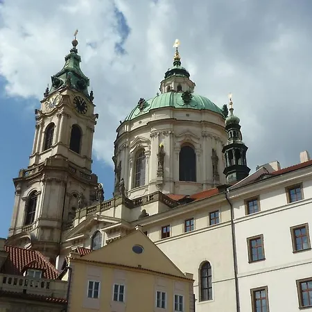 Arpacay Backpackers Praha