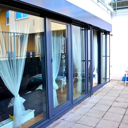 Apartment Studio 53 *