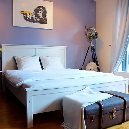 Apartment Studio 53 *