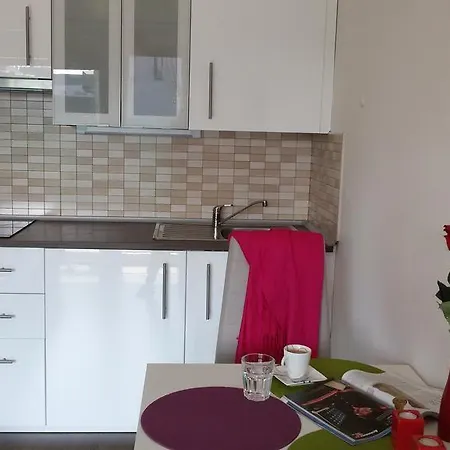 Gabriela Apartment *