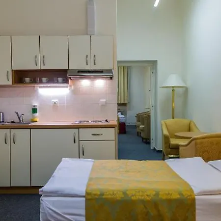 City Stay Prague Apartments *
