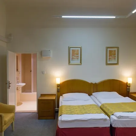 City Stay Prague Apartments Hotel *