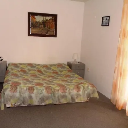 Guest house Karel 2*