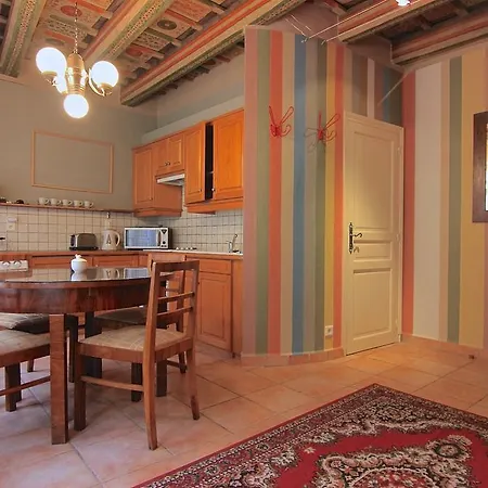 Vlasska House At The 3 Swallows Apartment Prague