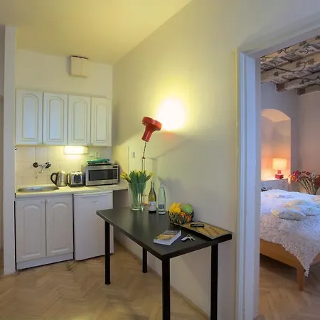 Vlasska House At The 3 Swallows Apartment
