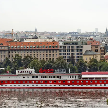 Bådhotel Albatros Prag