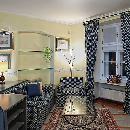 Apartment Tynska *