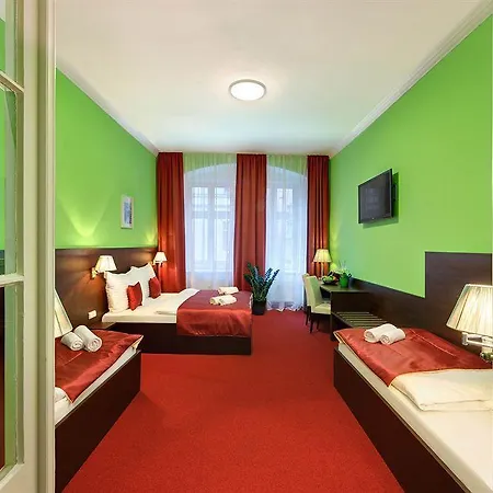 Martin 4* Prague