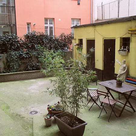 Lipa Hostel *